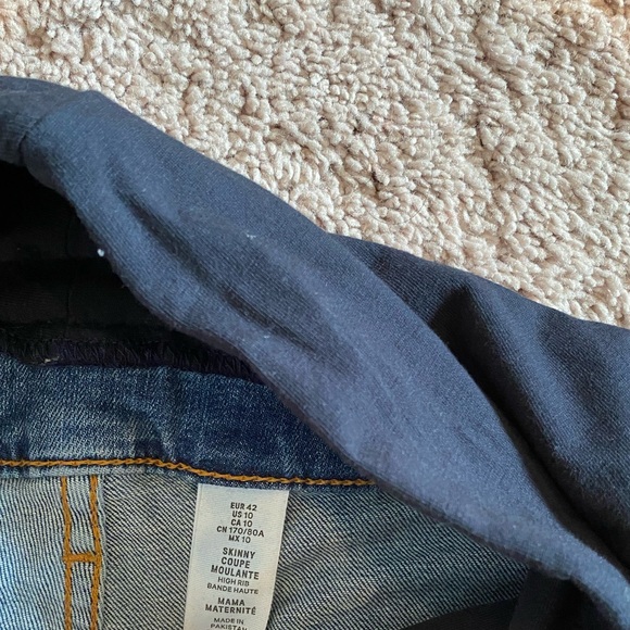 H&M maternity jeans - Picture 3 of 4